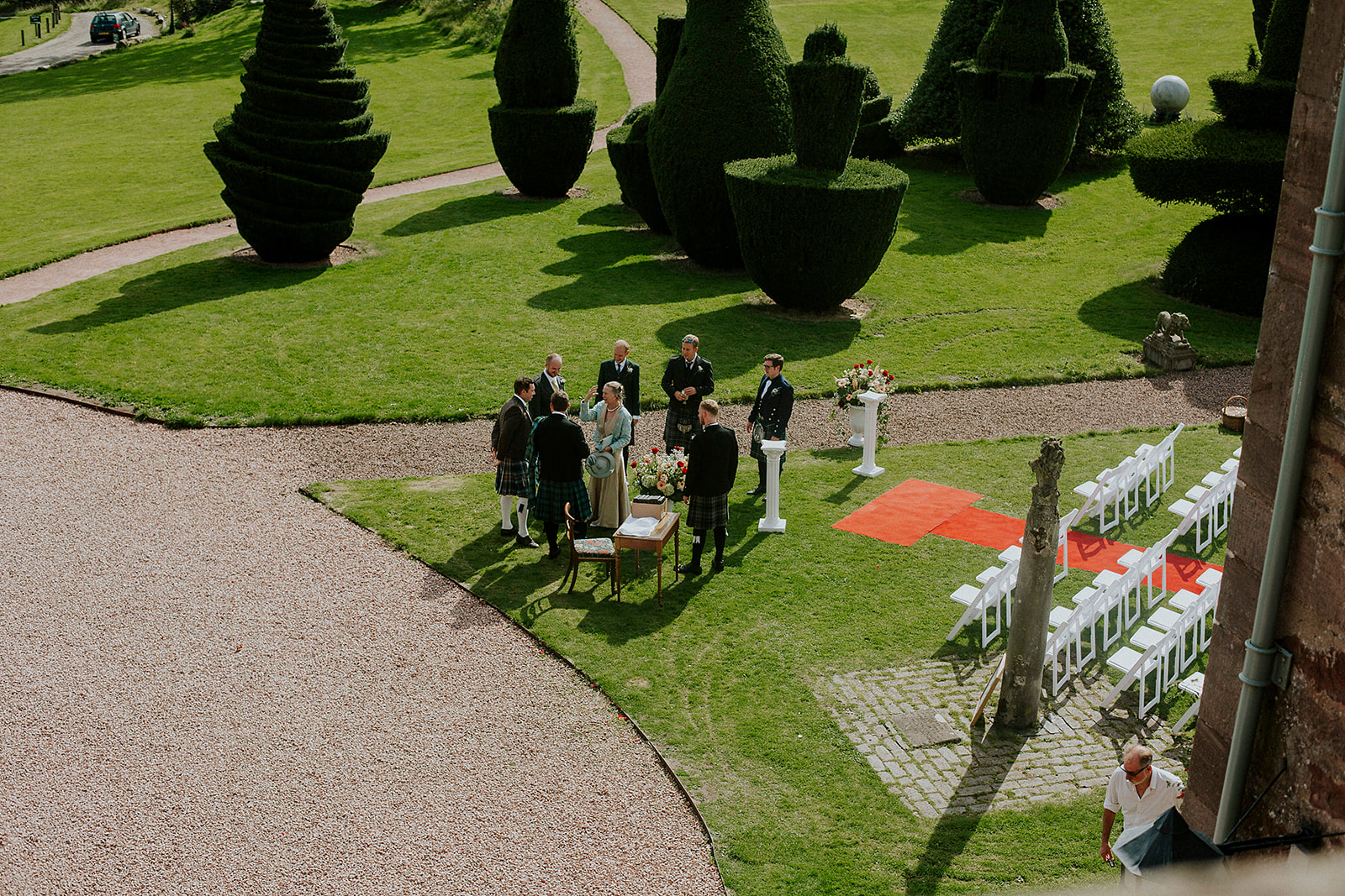 Minaglie and Ben Fingask Castle Wedding Perth 00007