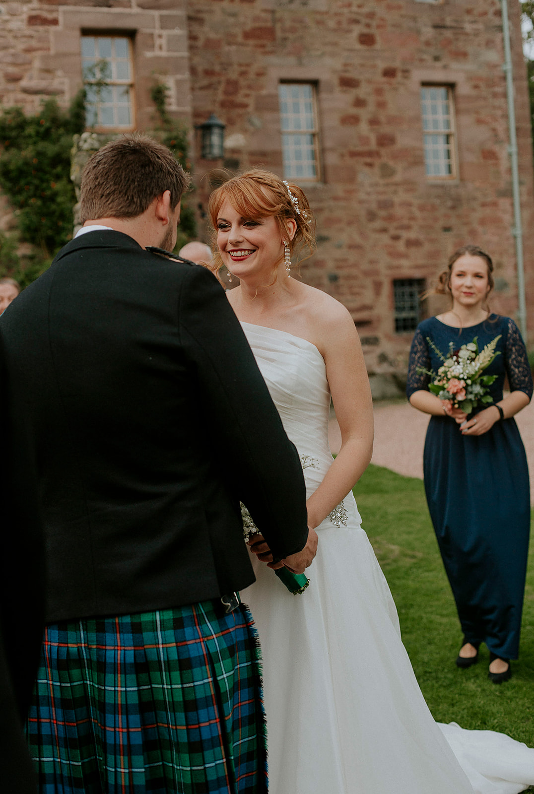 Minaglie and Ben Fingask Castle Wedding Perth 00021