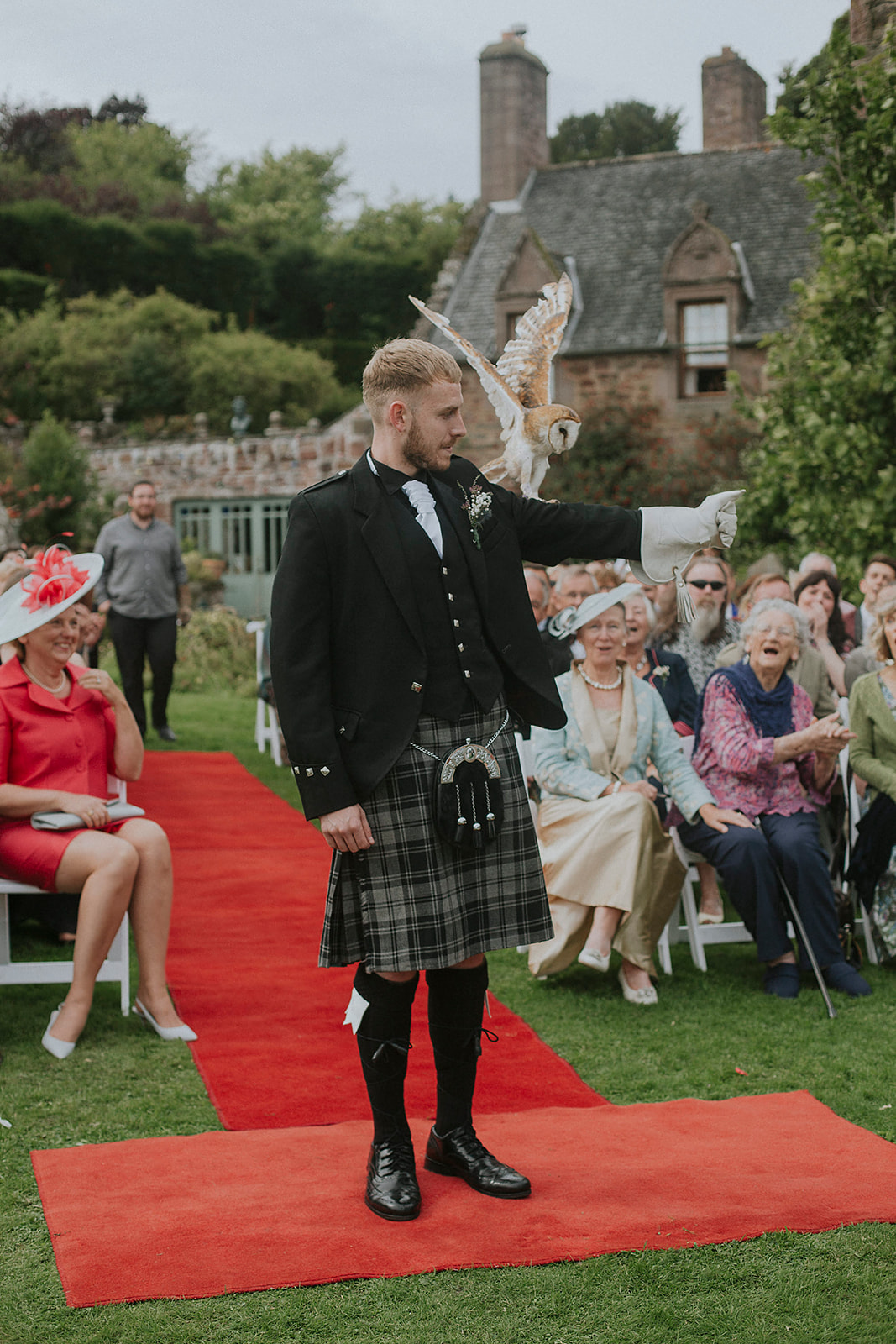 Minaglie and Ben Fingask Castle Wedding Perth 00026