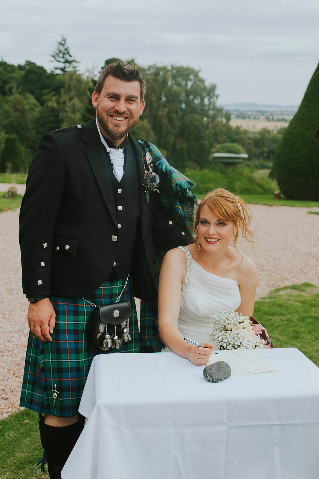 Minaglie and Ben Fingask Castle Wedding Perth 00030