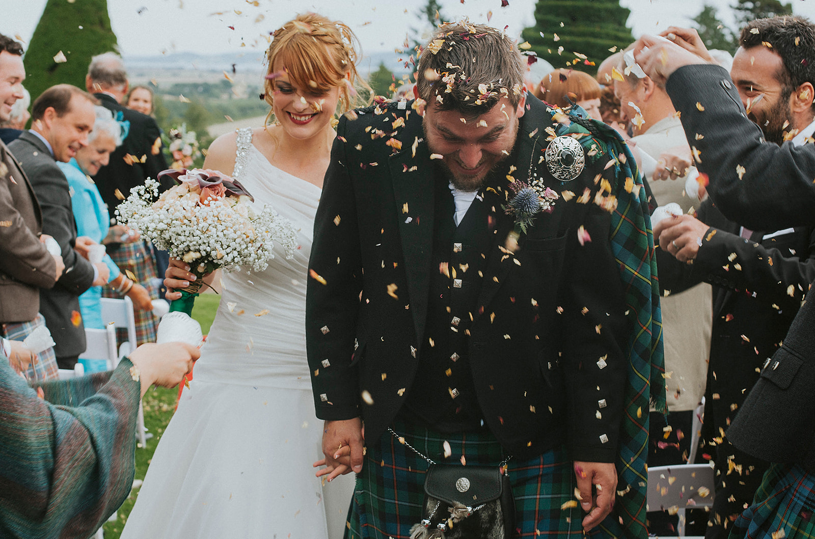 Minaglie and Ben Fingask Castle Wedding Perth 00033