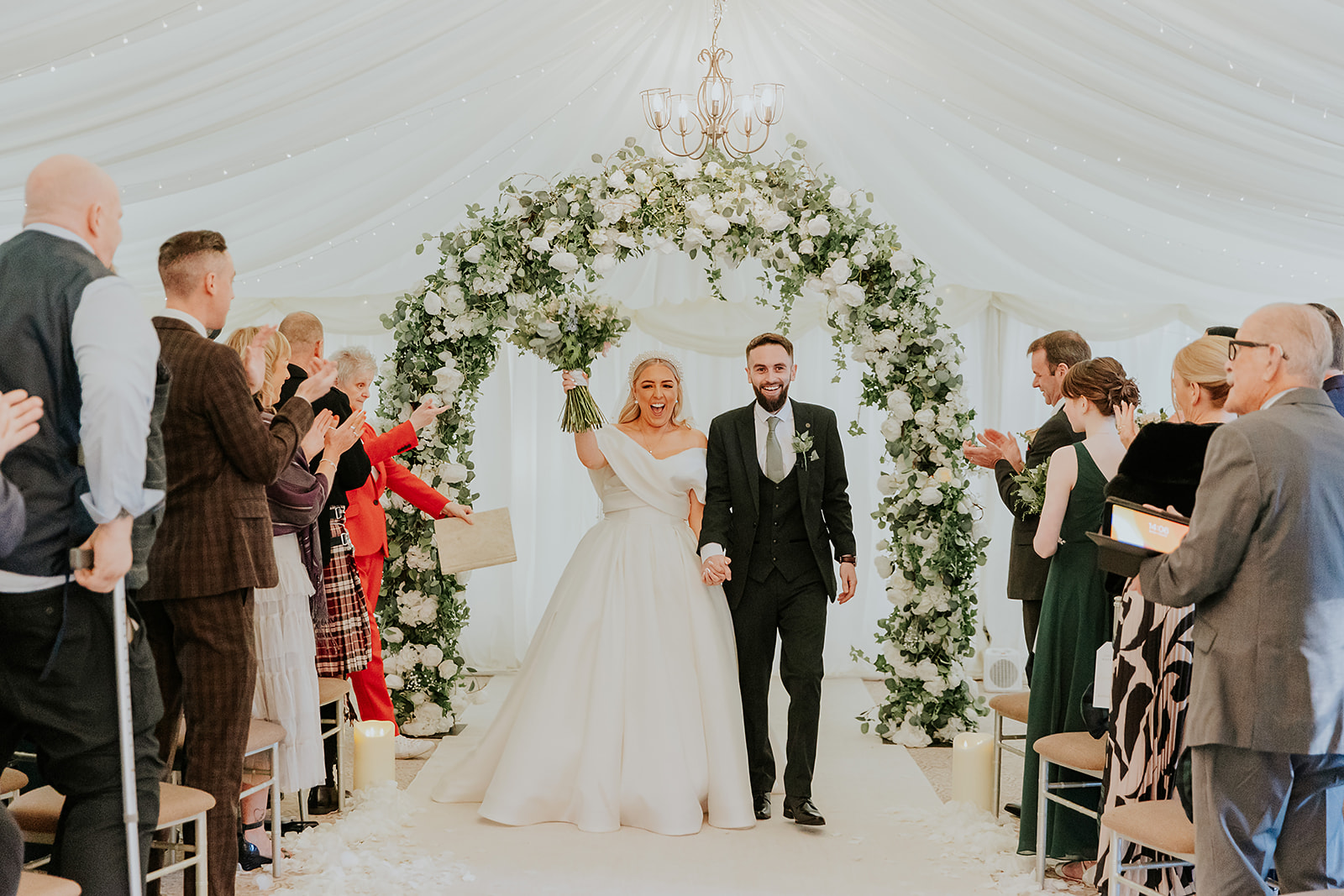 Emma + Chris - Cornhill Castle, Biggar