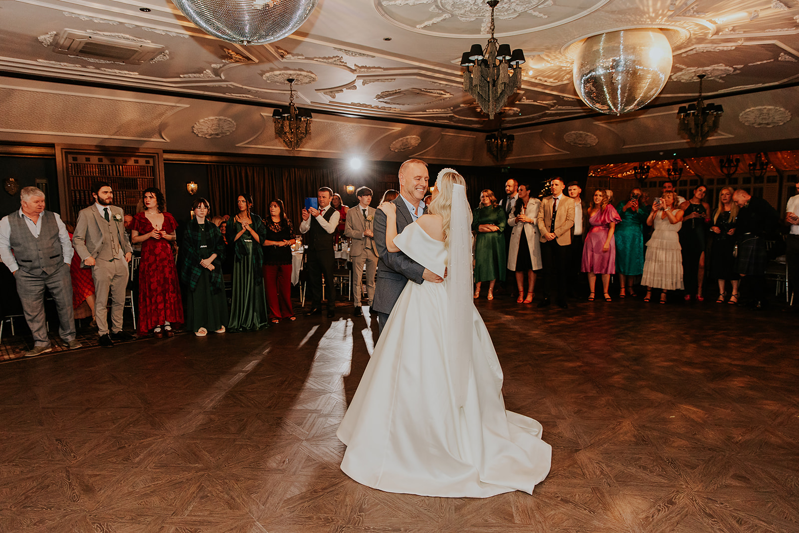 Emma and Chris Berry Cornhill Castle Winter Wedding 00054