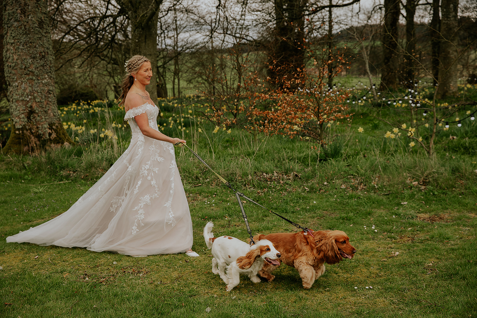 Erin and Steph Cormiston Farm Wedding00041