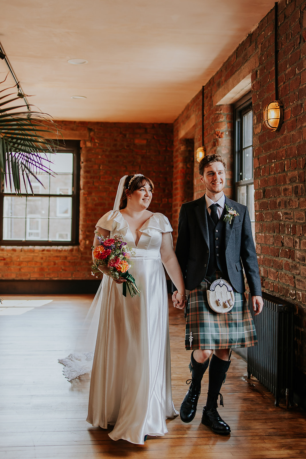 Heather and Euan Engine Works Wedding Glasgow Photography00067