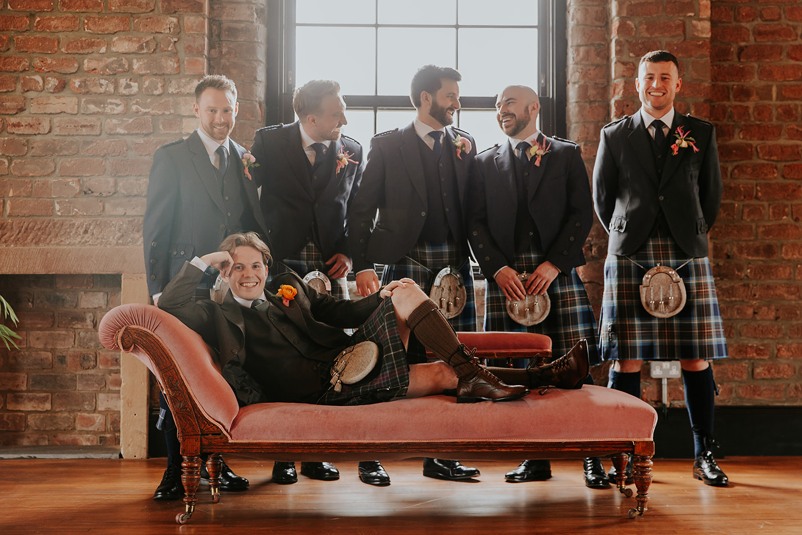 JR Engine Works Wedding Glasgow Photographer 00007