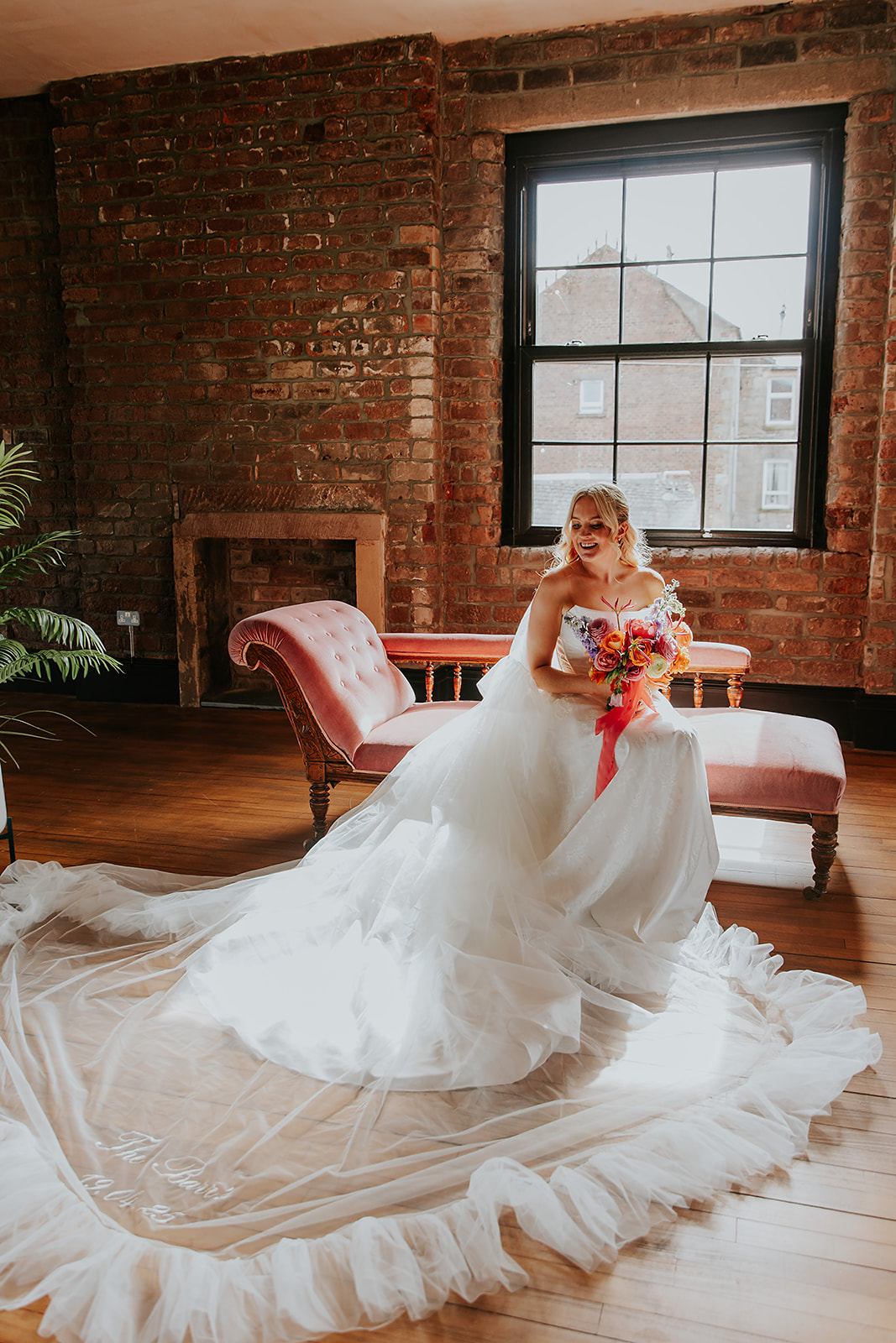 JR Engine Works Wedding Glasgow Photographer 00048