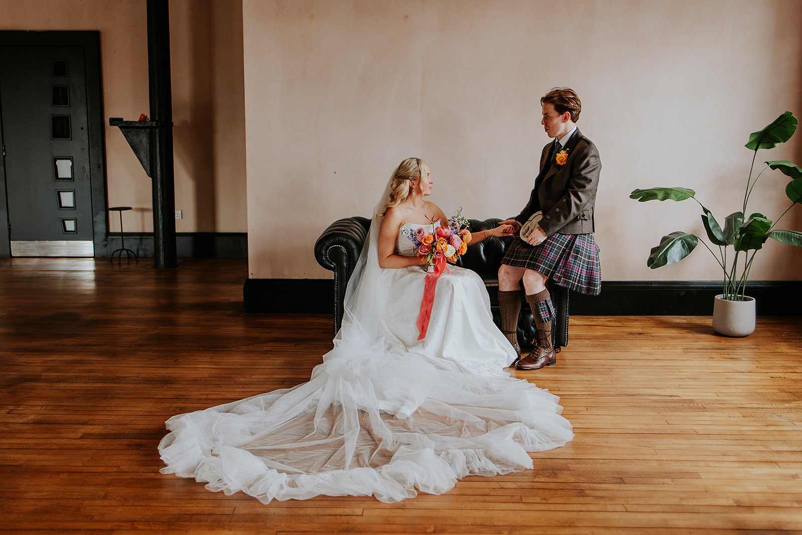 JR Engine Works Wedding Glasgow Photographer 00049