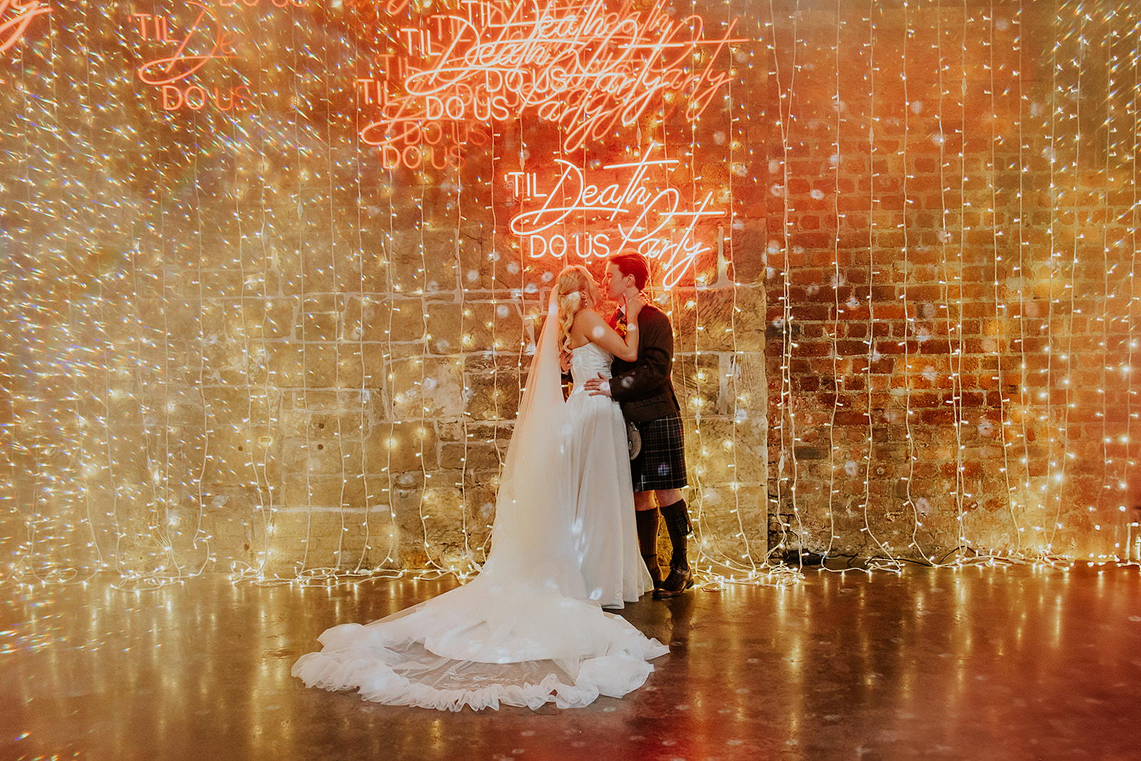 JR Engine Works Wedding Glasgow Photographer 00061