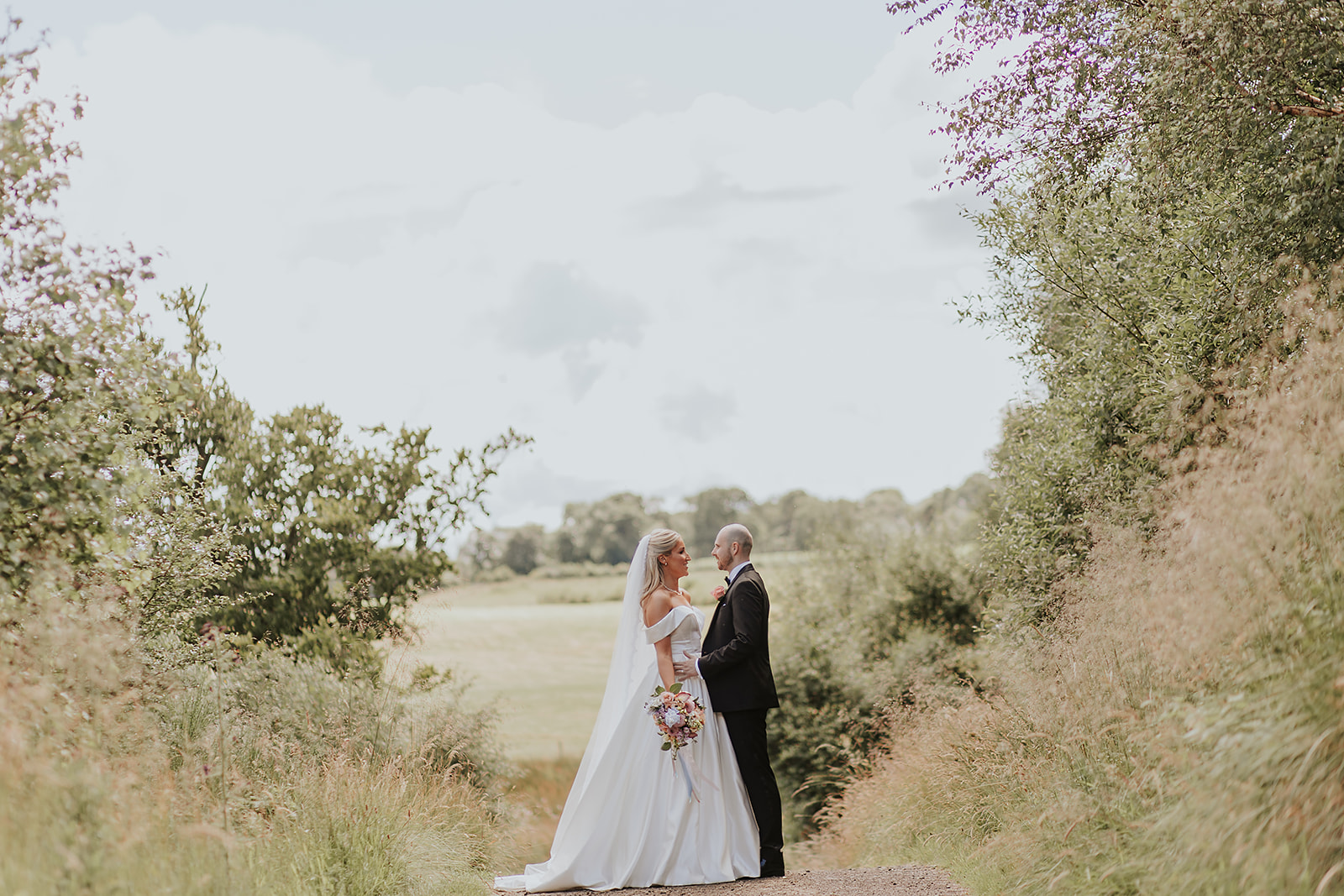 Jessica and Angus Eden Leisure Village Glasgow Wedding00049