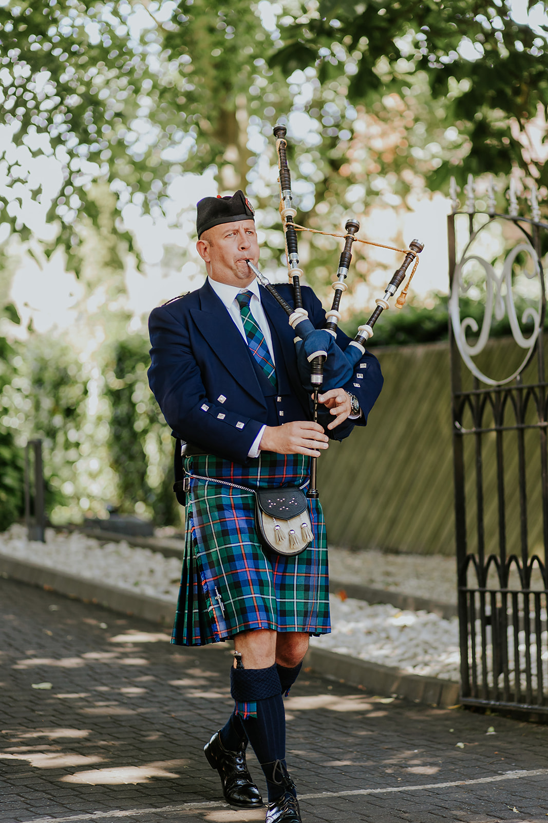 Kerry-Anne - Scott Brig O Doon Summer Wedding Photographer00017