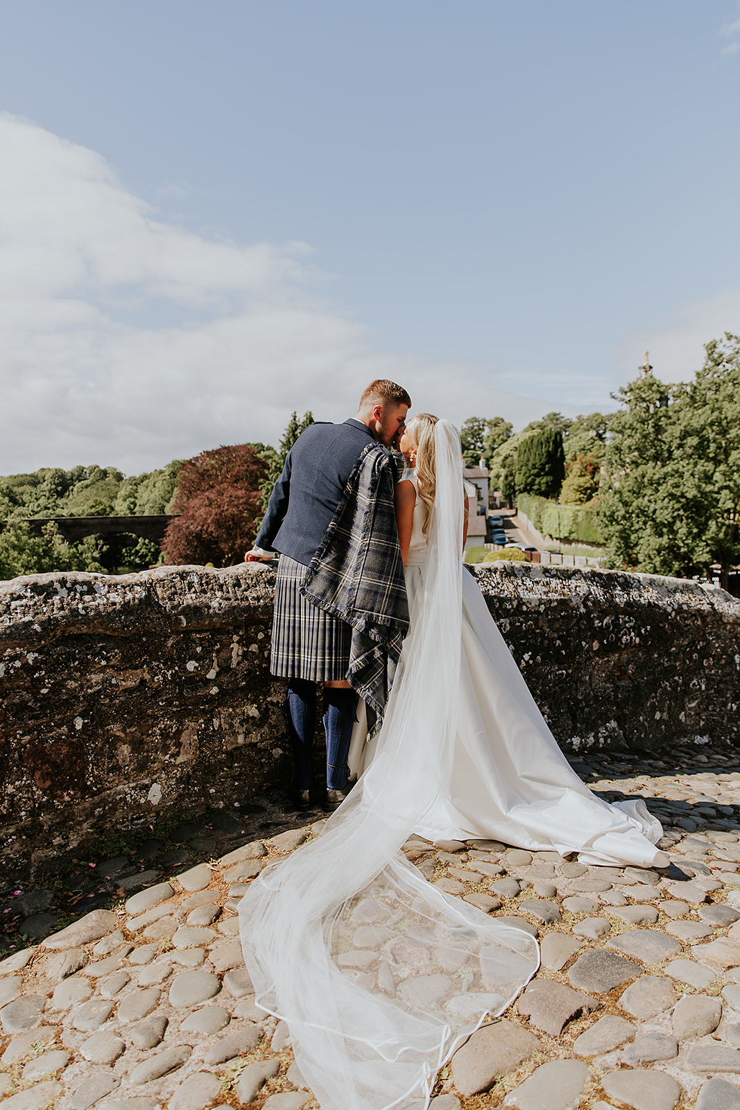 Kerry-Anne - Scott Brig O Doon Summer Wedding Photographer00037