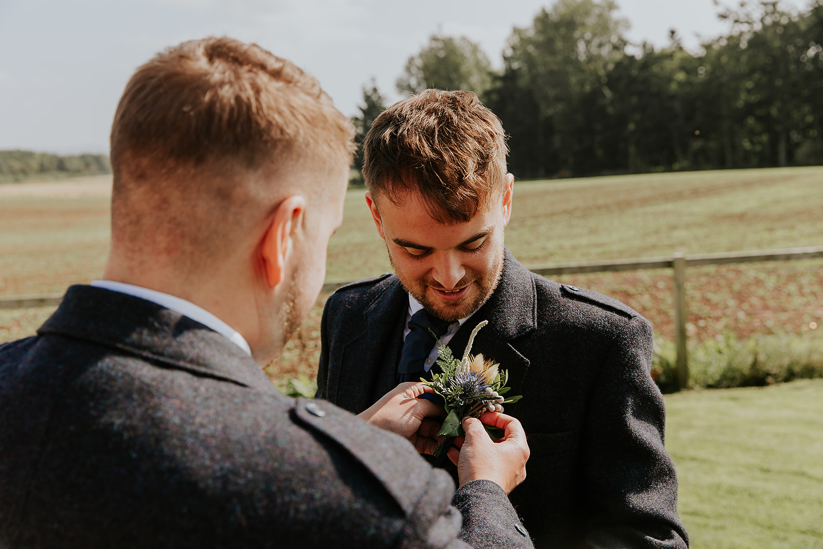 Lauren and Colin Bachilton Barn Wedding Photography00010