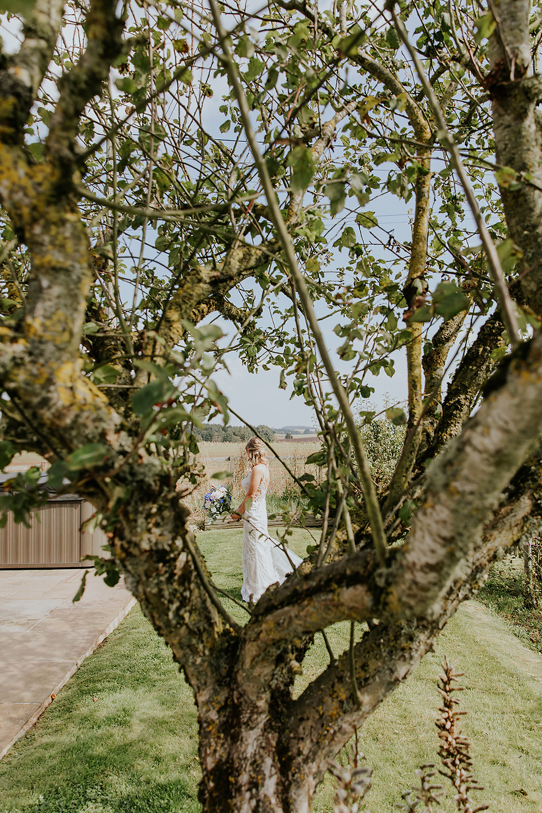 Lauren and Colin Bachilton Barn Wedding Photography00013