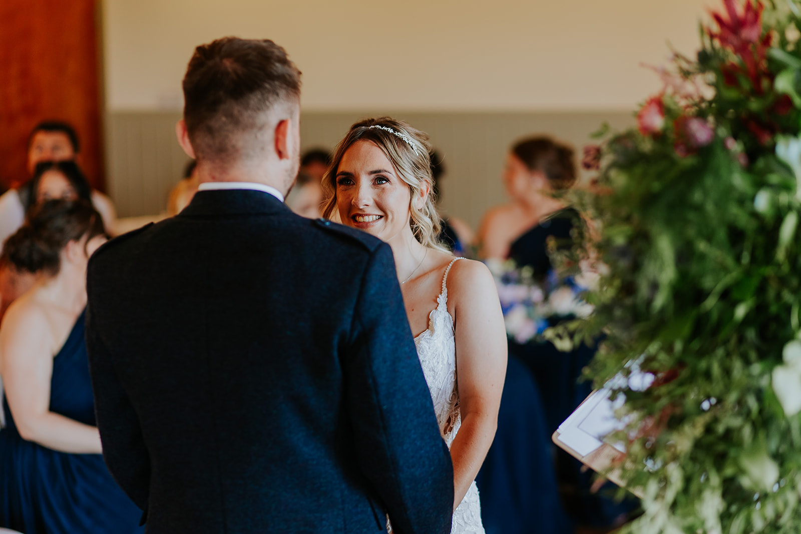 Lauren and Colin Bachilton Barn Wedding Photography00022