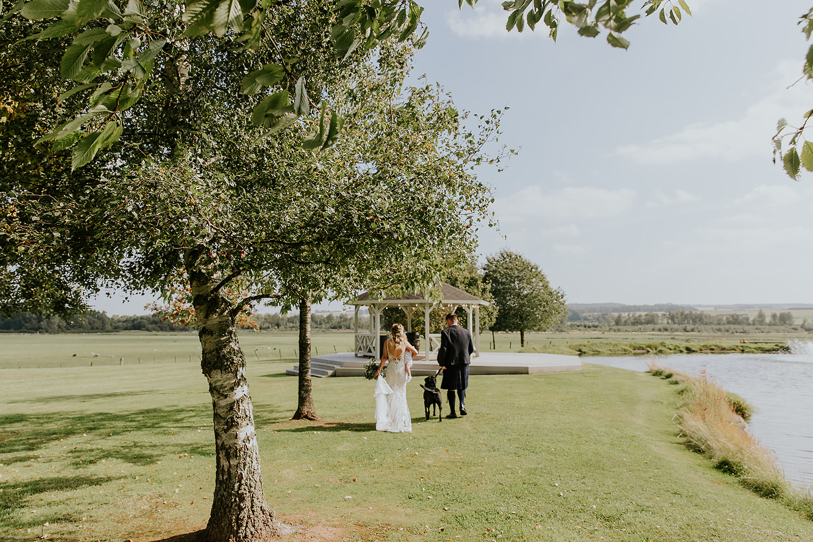 Lauren and Colin Bachilton Barn Wedding Photography00036