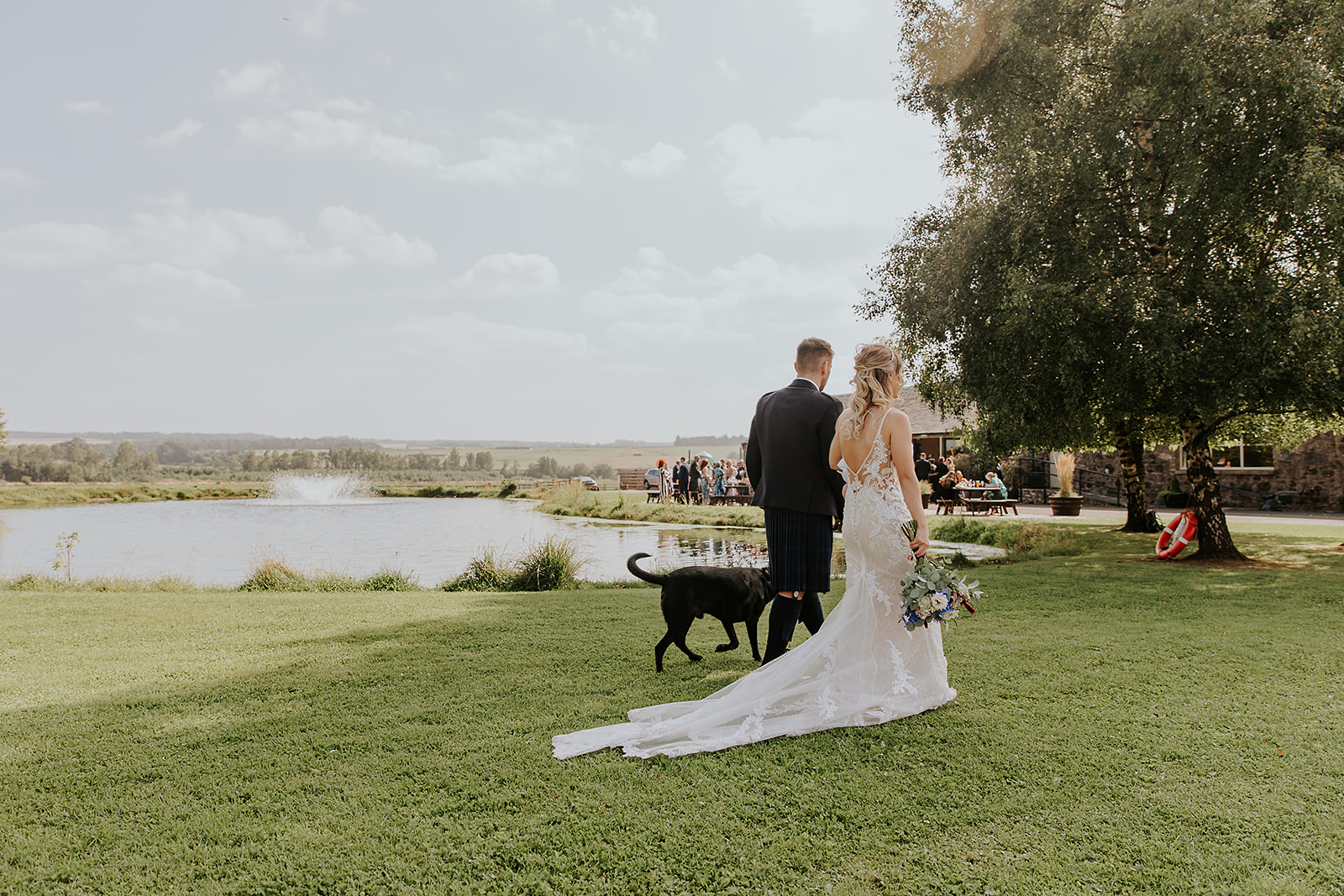 Lauren and Colin Bachilton Barn Wedding Photography00038