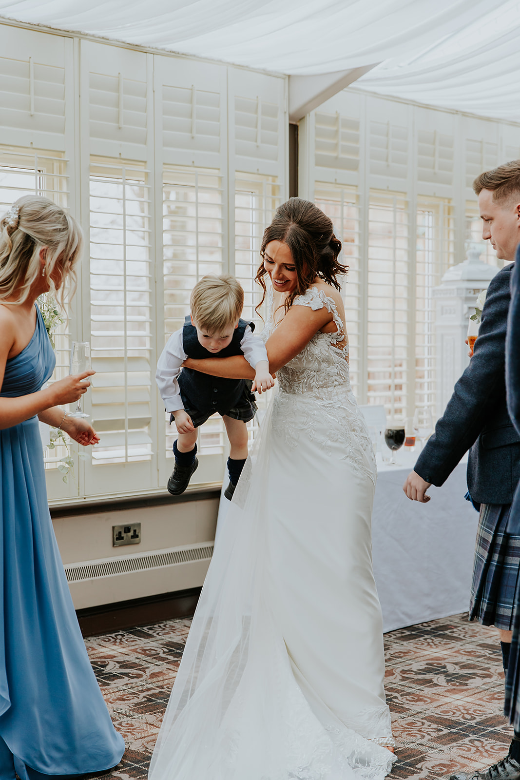 Lauren and John Cornhill Castle Scottish Wedding Photographer00041