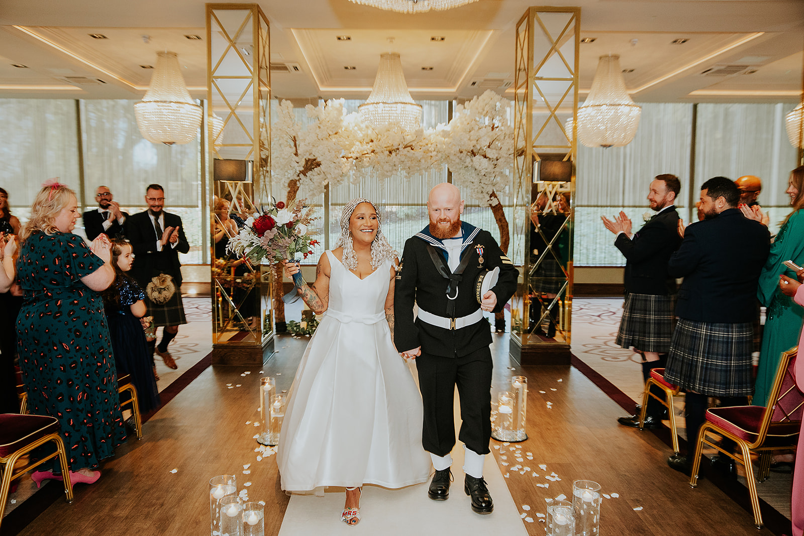 Lauren and Kevin Boclair House Hotel Winter Wedding Glasgow 00023